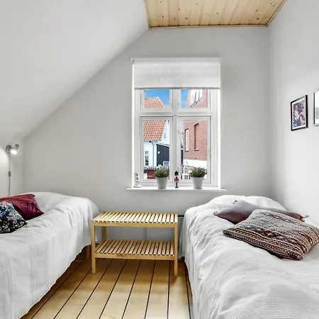 Cozy In With Wifi